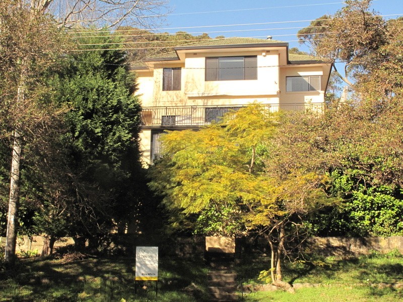 5 Kanangra Cres, Clontarf NSW 2093