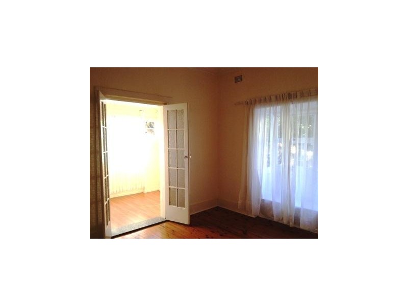 31 Ponsonby Parade, Seaforth NSW 2092