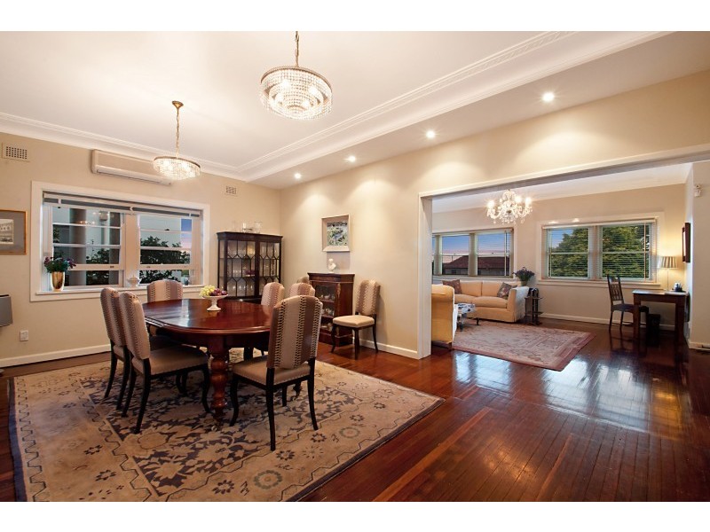 26 Ponsonby Parade, Seaforth NSW 2092