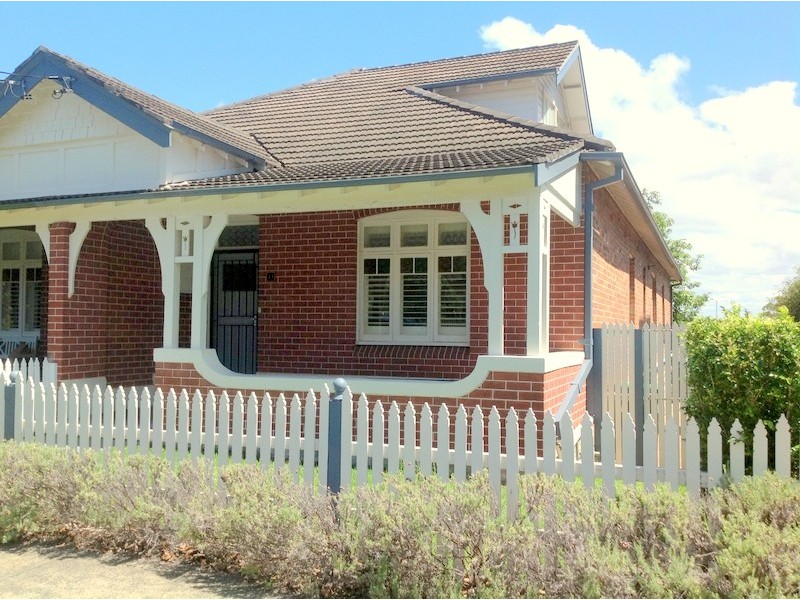 13 Crescent Street, Fairlight NSW 2094