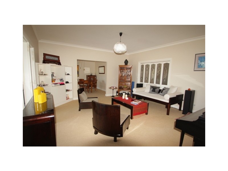 28 Ponsonby Parade, Seaforth NSW 2092