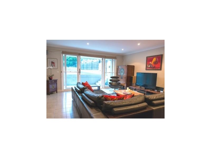 28 Ponsonby Parade, Seaforth NSW 2092