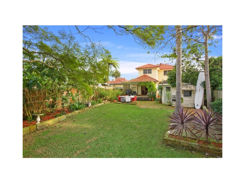 15 Riverview Parade, North Manly NSW 2100