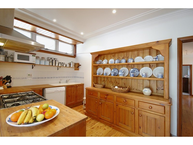 15 Riverview Parade, North Manly NSW 2100