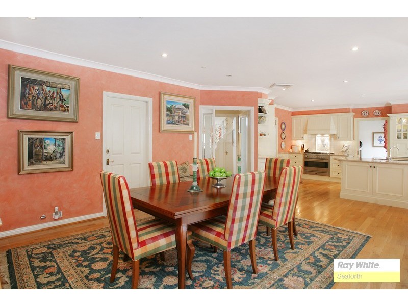 7 Mrs Macquarie Drive, Frenchs Forest NSW 2086