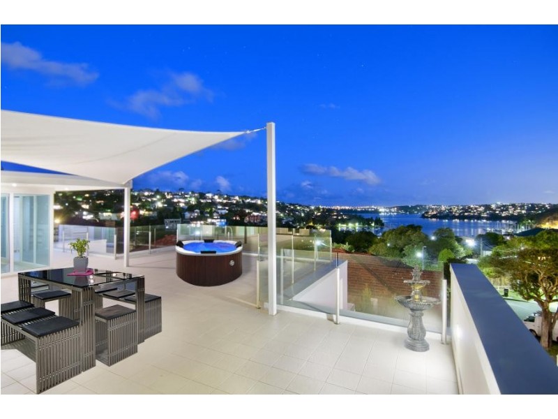 2 Old Sydney Road, Seaforth NSW 2092