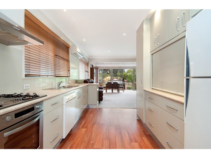 6 Arnhem Rd, Allambie Heights NSW 2100