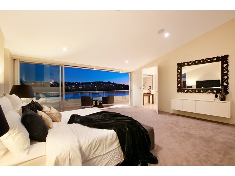 4 Laura St, Seaforth NSW 2092