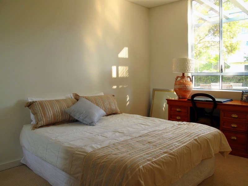 111/5 Stromboli Strait, Wentworth Point NSW 2127