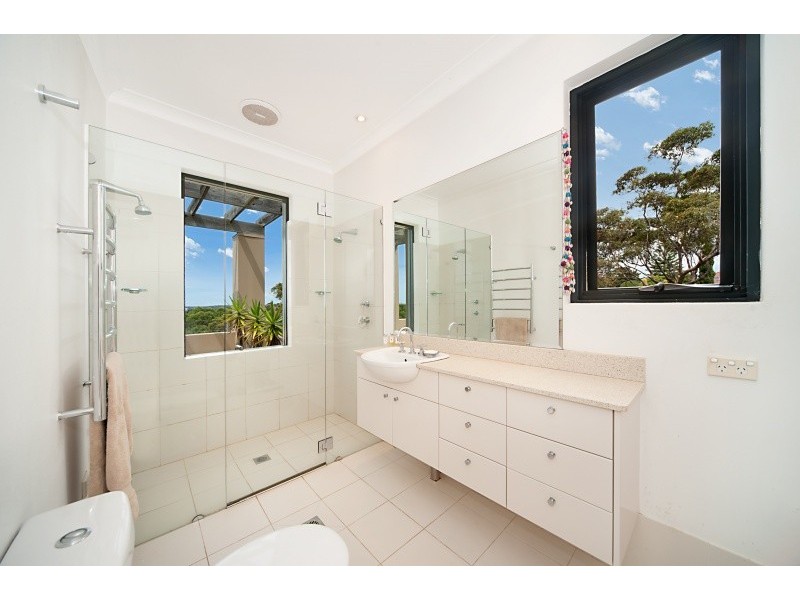 56 Macmillan Street, Seaforth NSW 2092