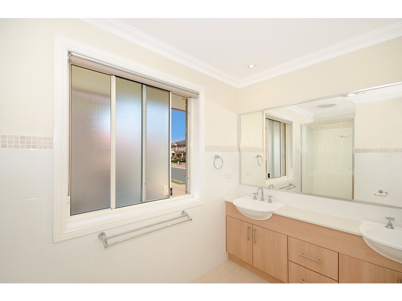 11 Eric Cooper Drive, Castle Hill NSW 2154