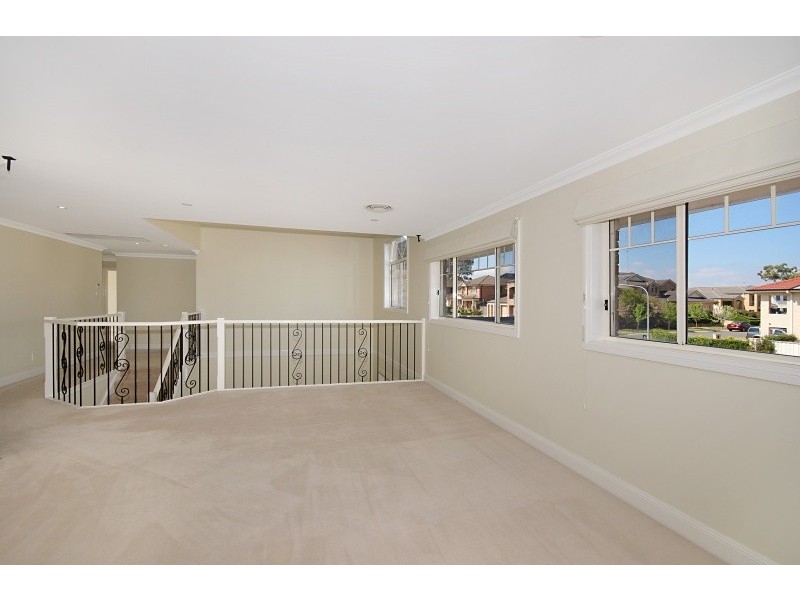 11 Eric Cooper Drive, Castle Hill NSW 2154