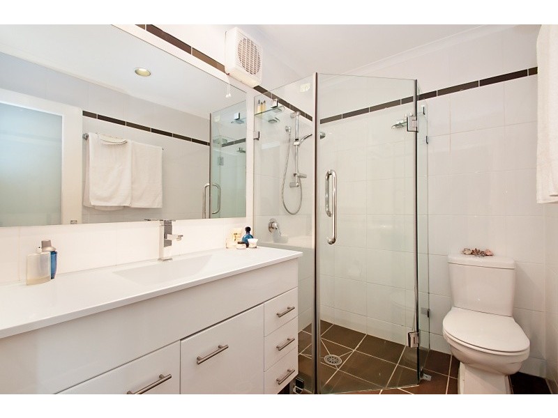 70 Ponsonby Parade, Seaforth NSW 2092