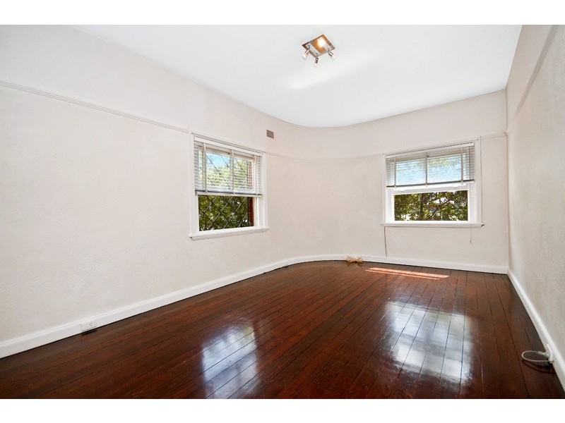 2/1 Eurobin Street, Manly NSW 2095