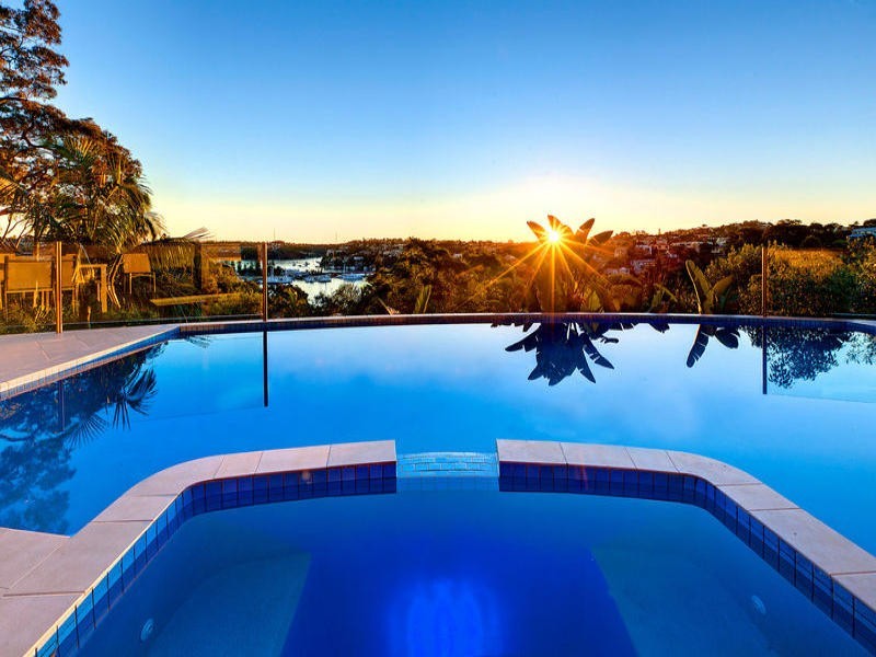 38 Peronne Avenue, Clontarf NSW 2093