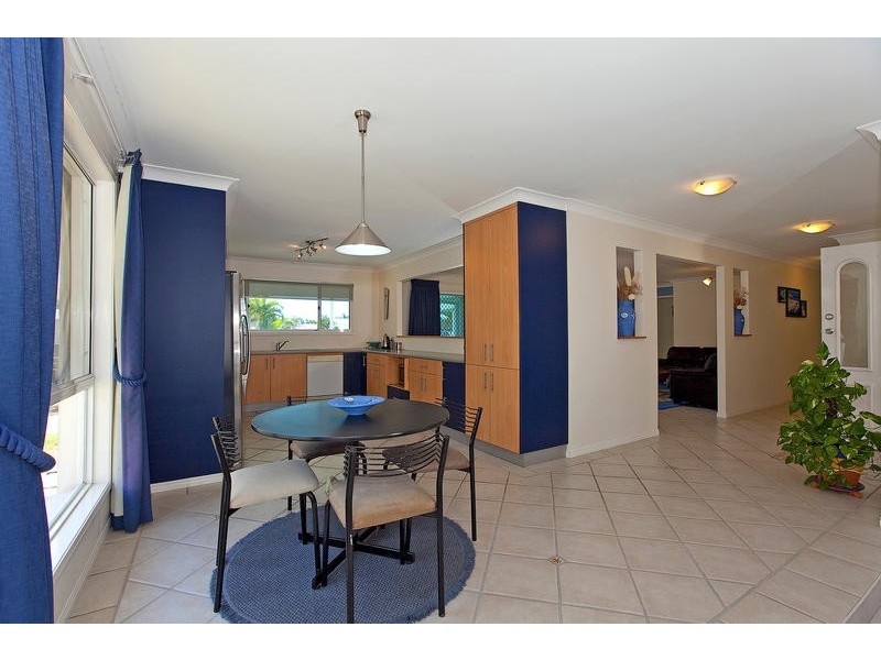 27 Masthead Drive, Raby Bay QLD 4163