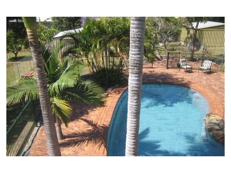 19 Roger, Birkdale QLD 4159