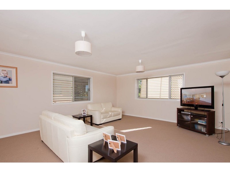 43 Warner Street, Wellington Point QLD 4160