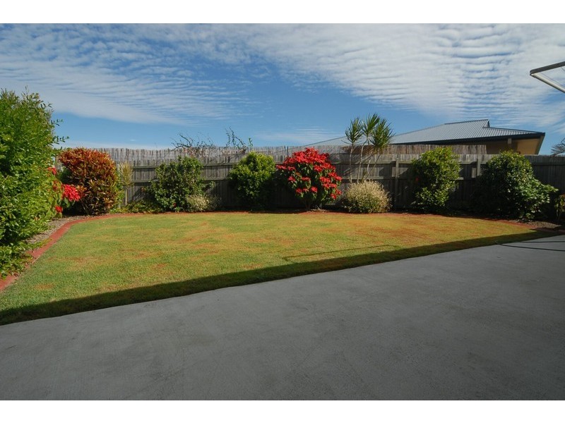 4 Couran Court, Redland Bay QLD 4165