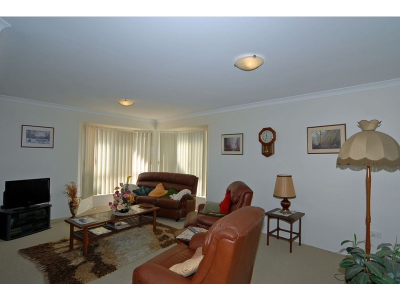 4 Couran Court, Redland Bay QLD 4165