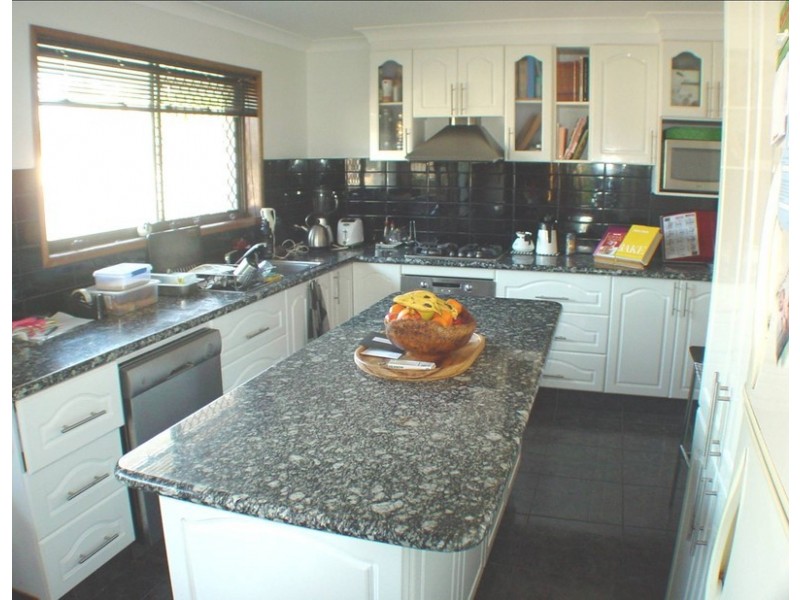 19 Fullerton, Alexandra Hills QLD 4161