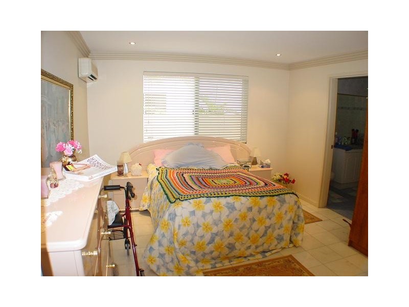 11 Bonaventure, Raby Bay QLD 4163
