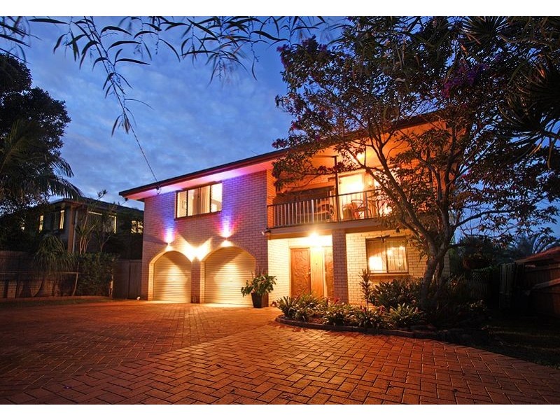 698 Old Cleveland Road, Wellington Point QLD 4160
