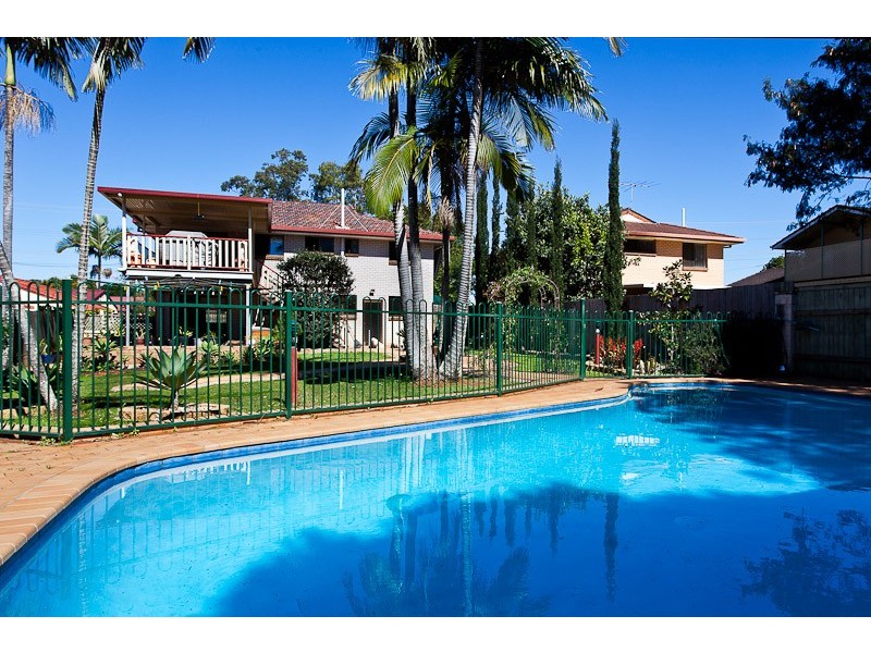 698 Old Cleveland Road, Wellington Point QLD 4160