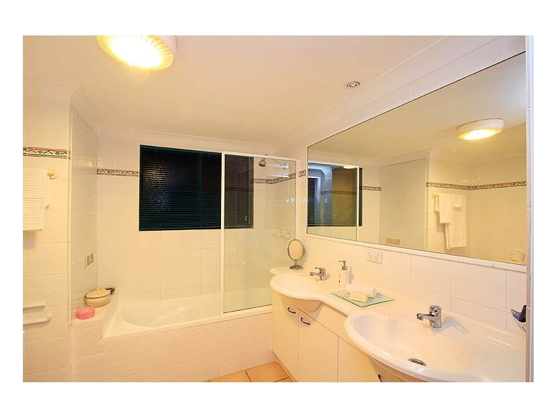 51/2 Queen Street, Cleveland QLD 4163