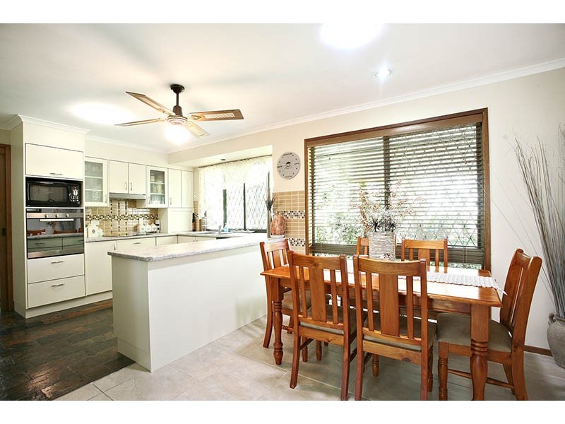 138 Allenby Rd, Wellington Point QLD 4160