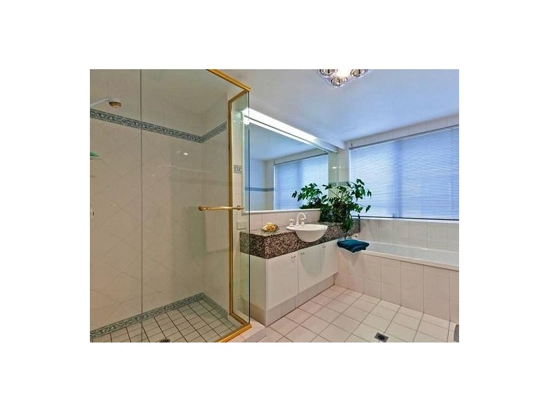 10/13 Esperance Court, Raby Bay QLD 4163