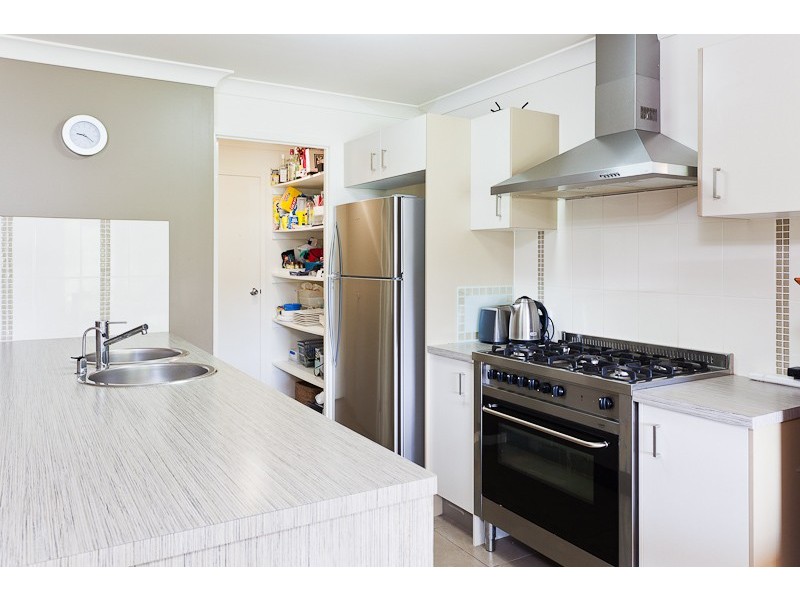 11 Lyndhurst Place, Thornlands QLD 4164