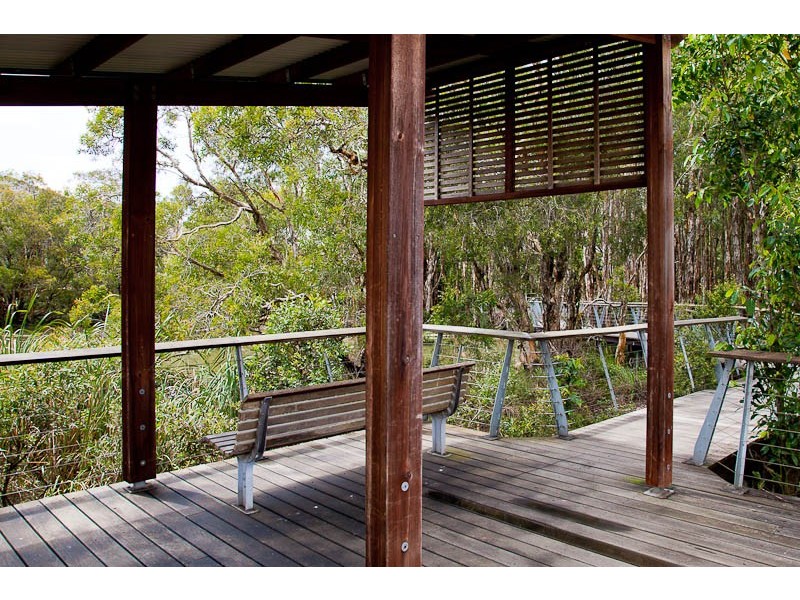 11 Lyndhurst Place, Thornlands QLD 4164