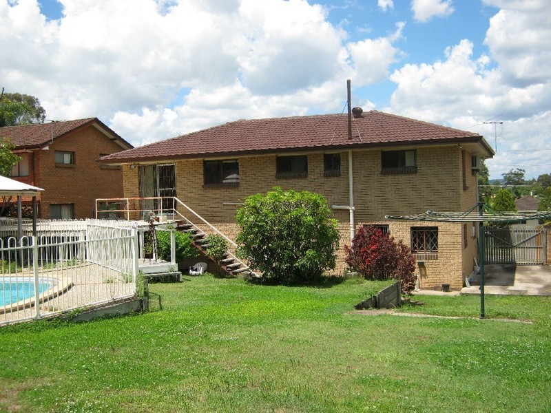 29 Cambridge Dr, Alexandra Hills QLD 4161