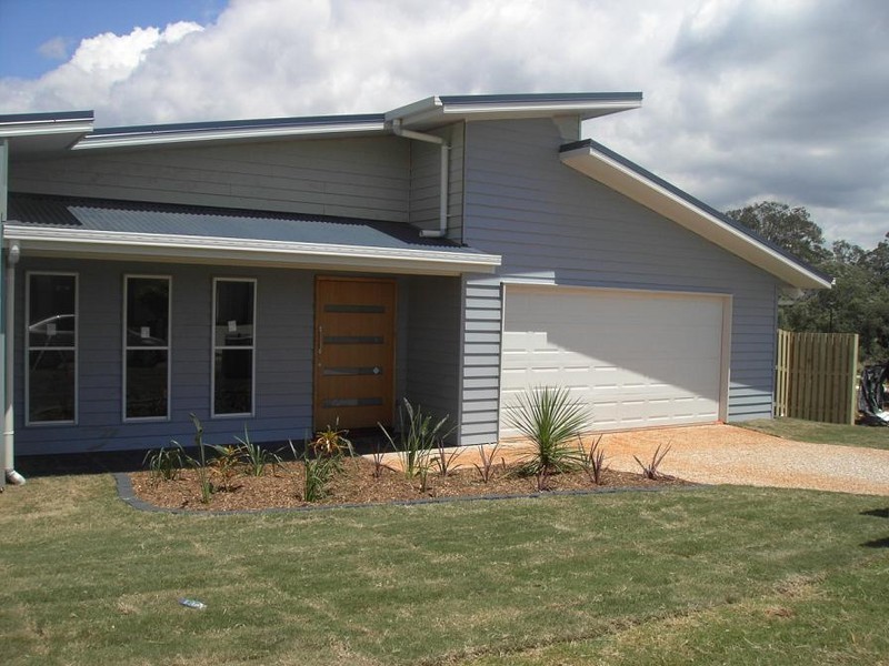 3 Daly Place, Redland Bay QLD 4165