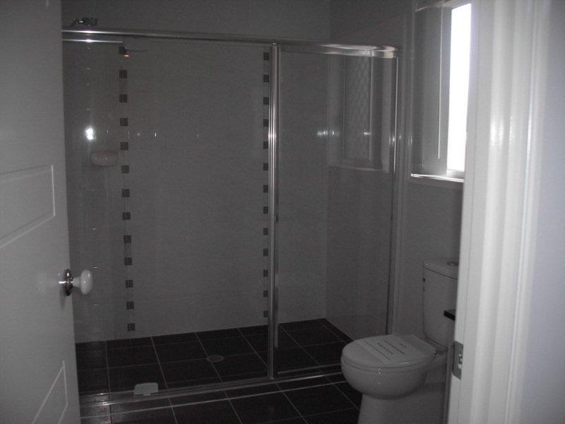 3 Daly Place, Redland Bay QLD 4165