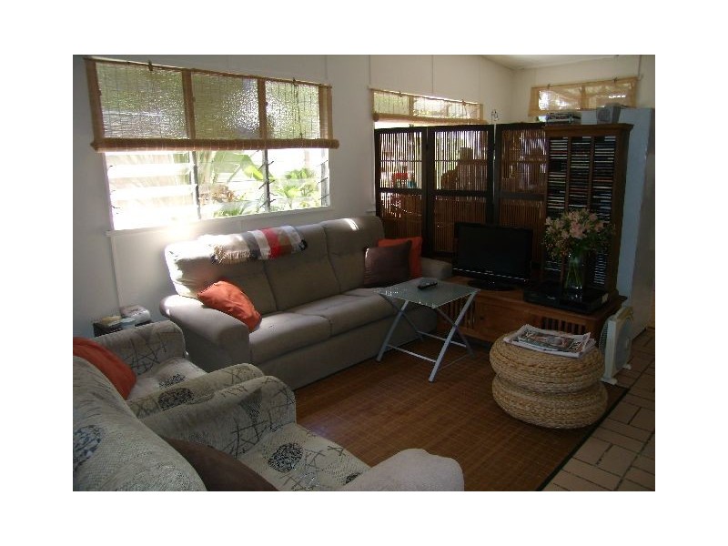 Coochiemudlo Island QLD 4184