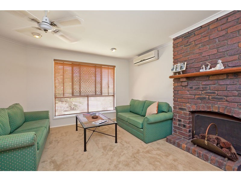 15 Maclean Court, Alexandra Hills QLD 4161