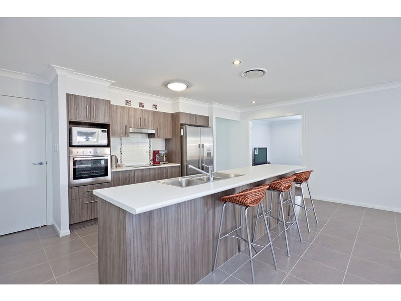 31 Cimmaron Circuit, Thornlands QLD 4164