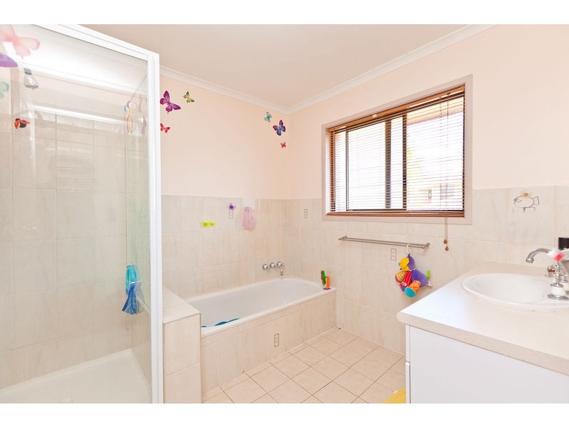 10 Chelsea Crescent, Alexandra Hills QLD 4161