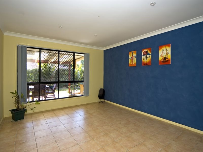 6 Orangegrove Court, Birkdale QLD 4159