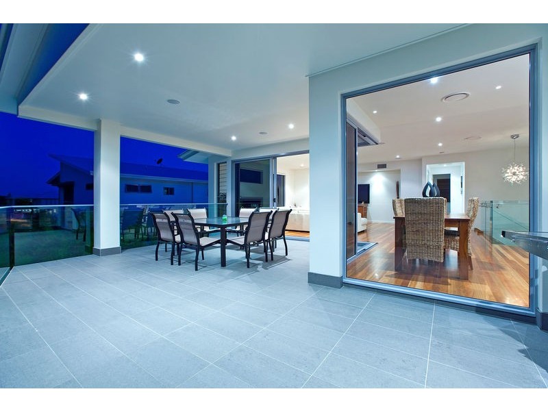 55 George Thorn Drive, Thornlands QLD 4164