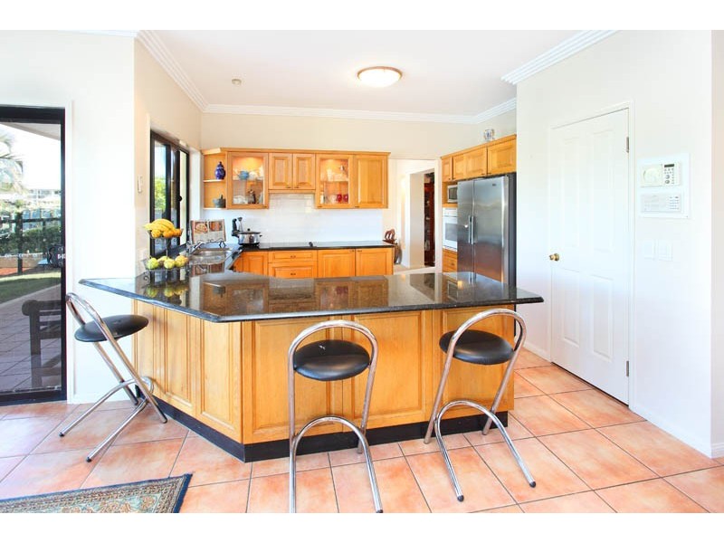 16 Marram Court, Raby Bay QLD 4163