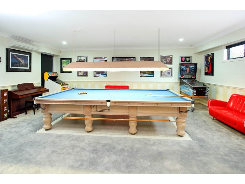 8 Sommersea drive, Raby Bay QLD 4163