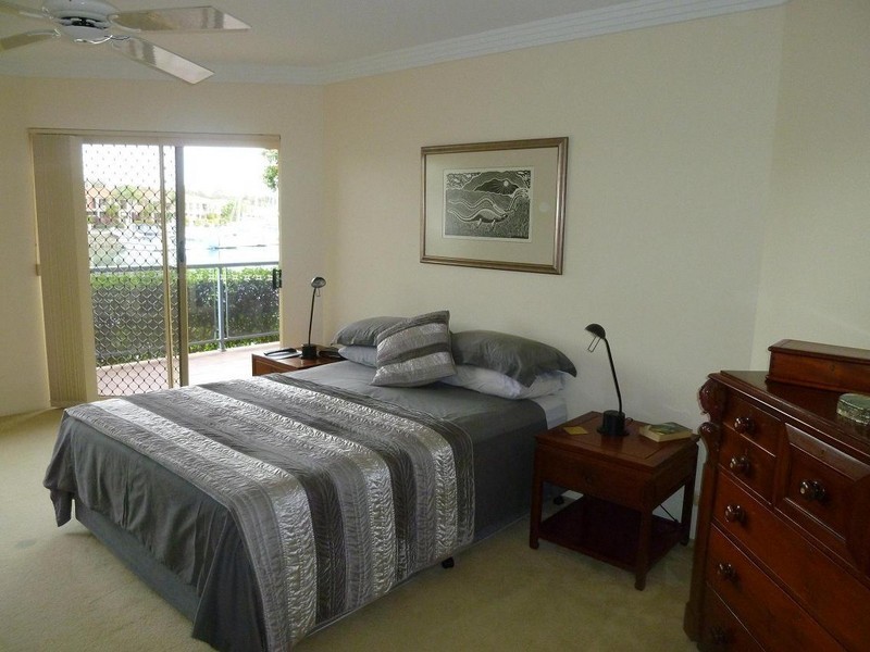 15 RABY BAY QUAYS 13 ESPERANCE CRT, Raby Bay QLD 4163