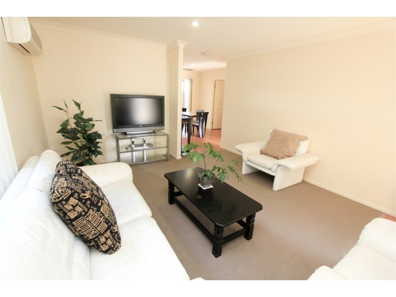 33/81 Network Dr, Wynnum West QLD 4178