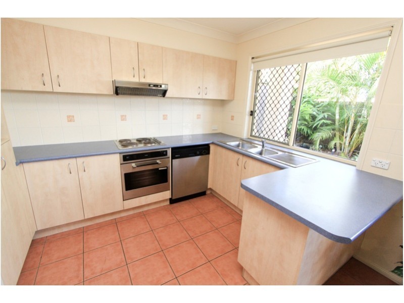 33/81 Network Dr, Wynnum West QLD 4178