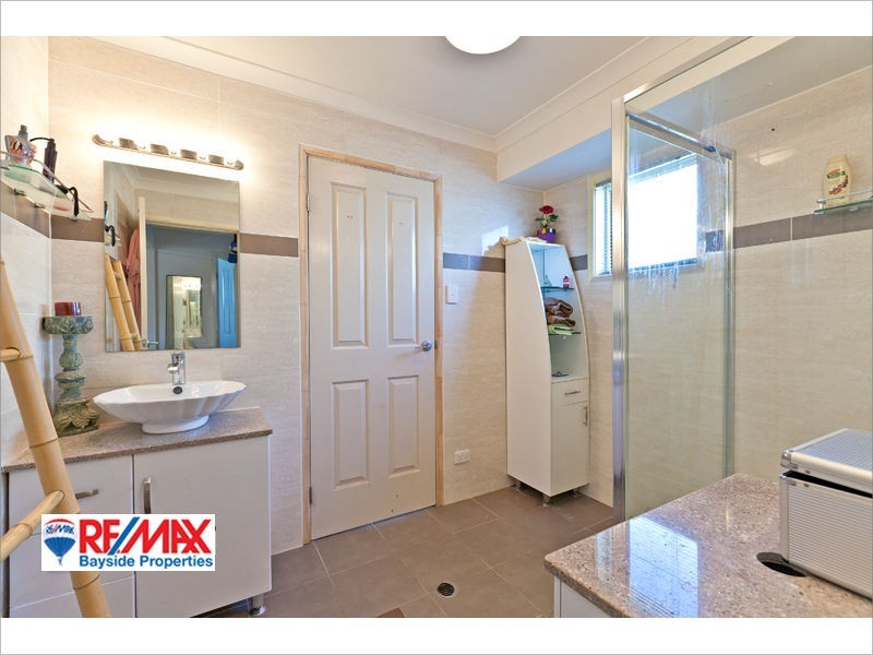 13 Lucy Court, Ormiston QLD 4160