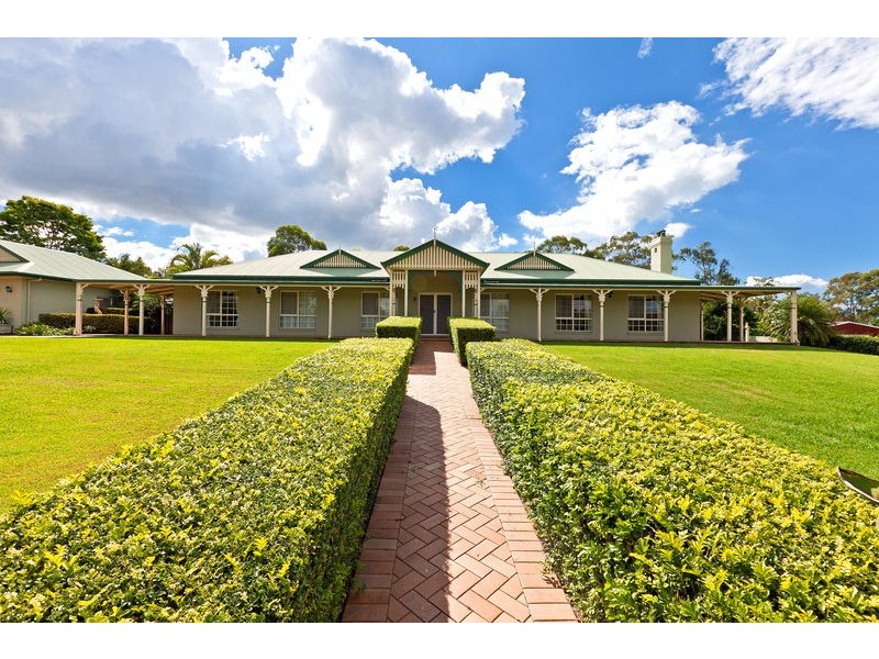 1 Breckenridge Court, Thornlands QLD 4164