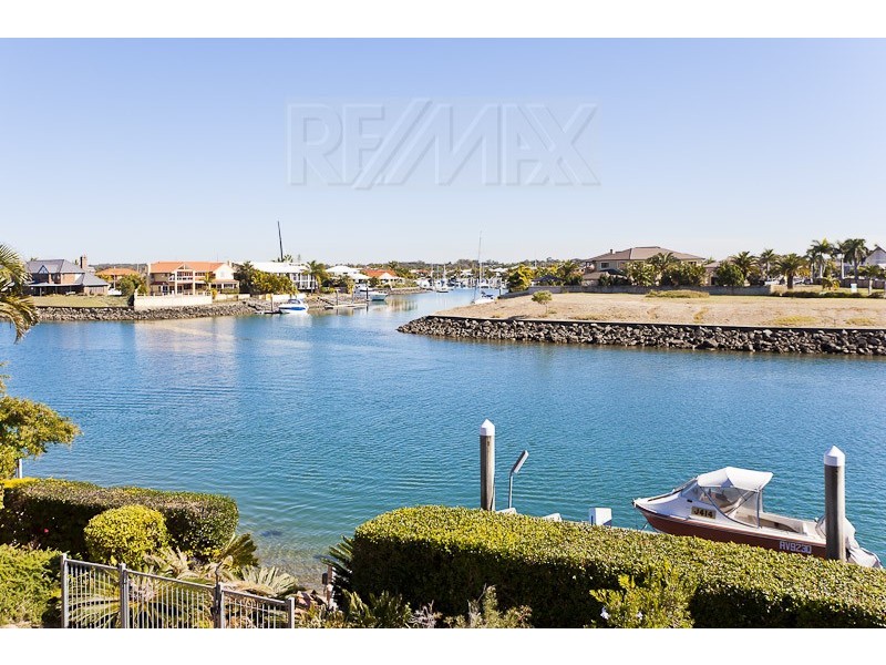 37 Piermont Place, Raby Bay QLD 4163